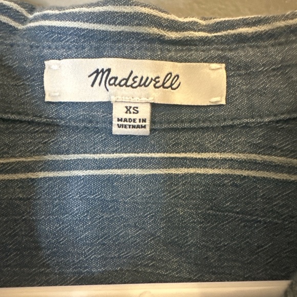 Madewell Blue White Stripe Button Front Top XS 100% Cotton Hi Low Hem Coastal - Picture 3 of 7